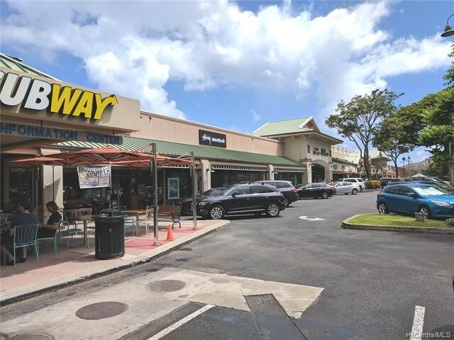 Building Photo - 660 Kailua Rd