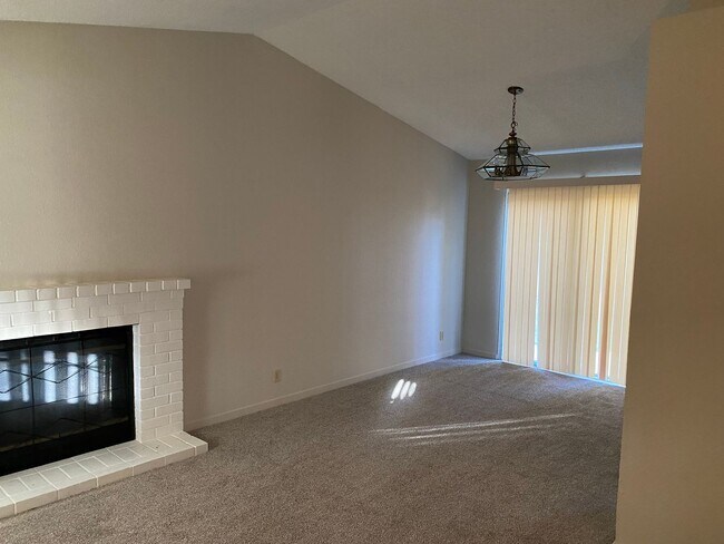 Foto del edificio - 369 Limerick Way