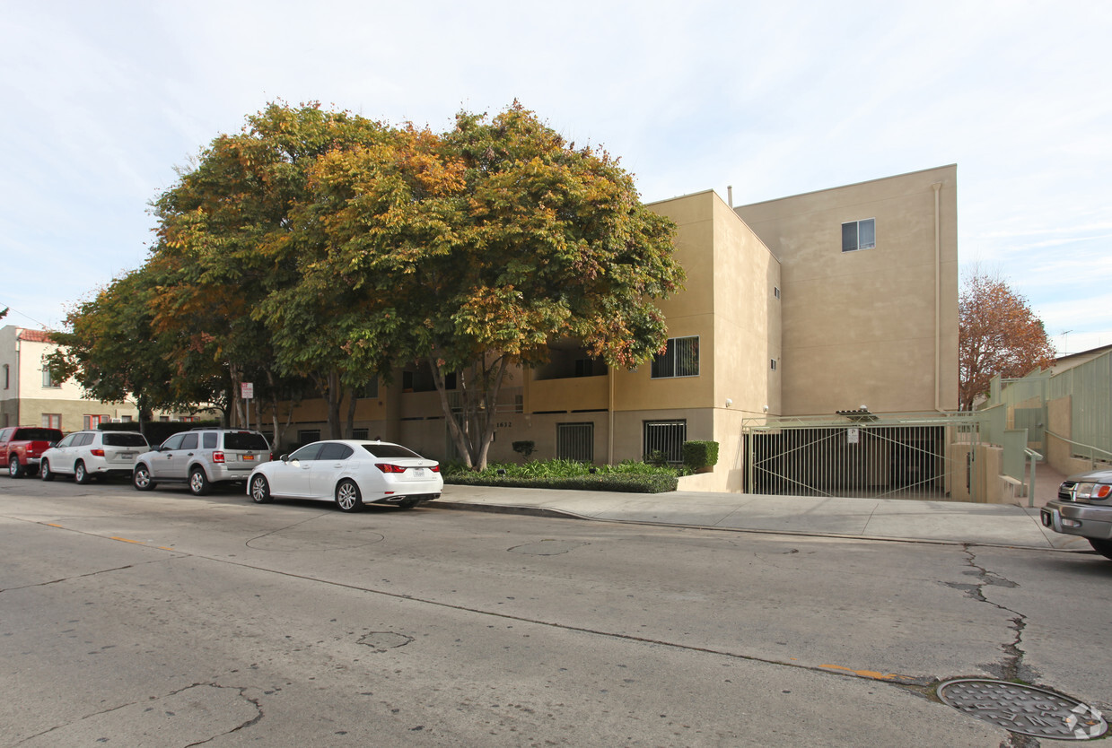 Barnsdall Court I - Barnsdall Court Apartments I
