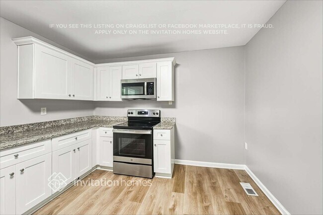 Foto del edificio - 8490 Meadowbrook Dr