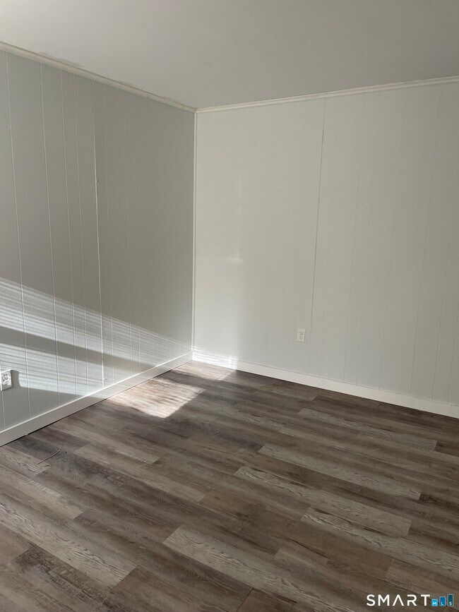 Foto del edificio - 70 Highlawn St