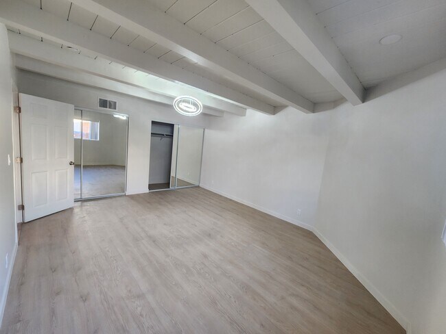 Foto del edificio - 9322 Cayuga Ave