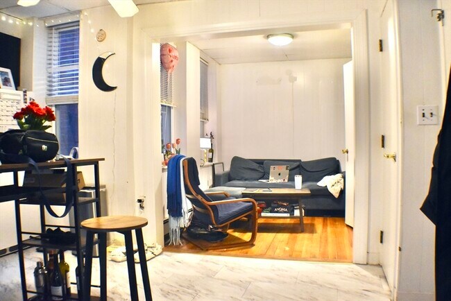 Foto del edificio - 158 Salem St