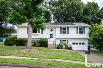 Building Photo - 164 Tanglewood Dr