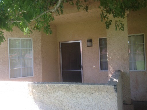 Building Photo - 1601 Cactus Dr