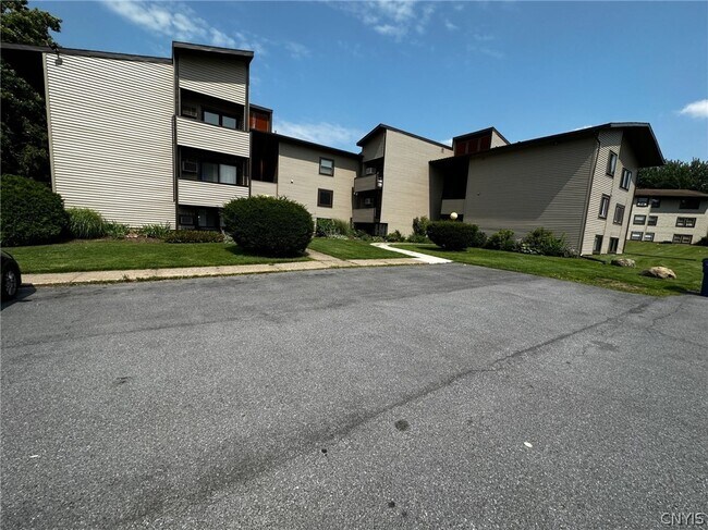 Building Photo - 505 Village Blvd N