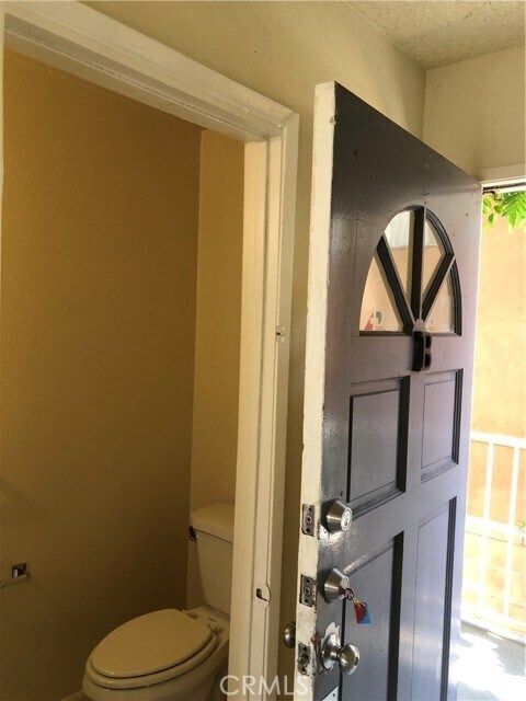 Foto del edificio - 836 S Sierra Vista Ave