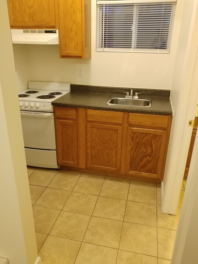 Building Photo - 21 N 2nd St