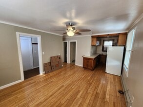 Building Photo - 3238 E Ocean View Ave