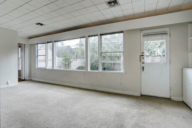 Foto del edificio - 2825 Quenby Ave