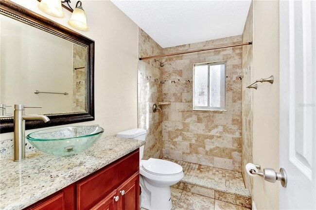 Foto del edificio - 11310 Aries Dr