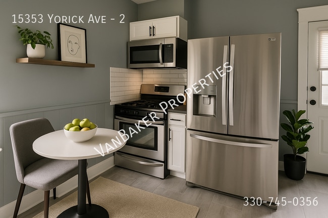 Building Photo - 15353 Yorick Ave