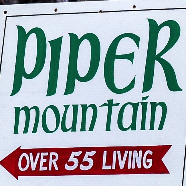 Foto del edificio - 117 Access Rd