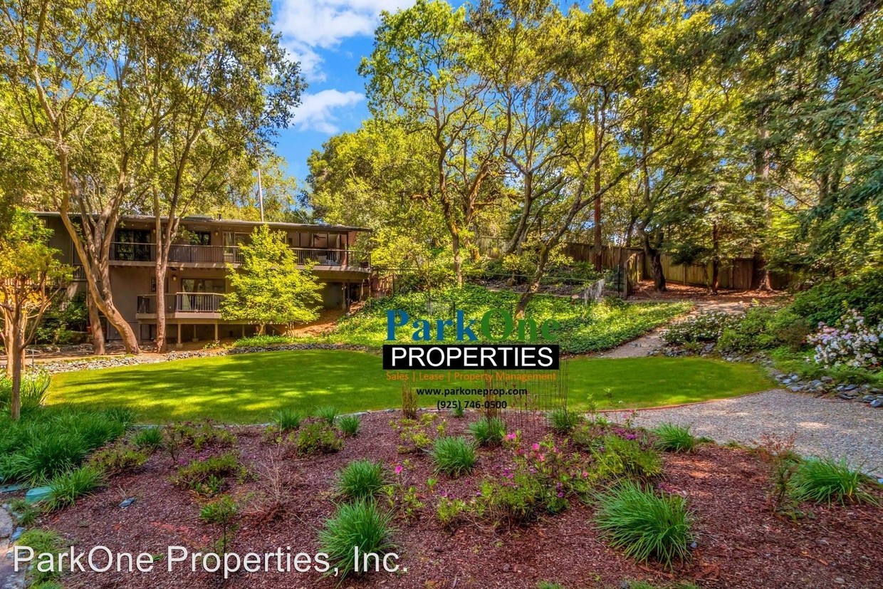 Primary Photo - 4 br, 3.5 bath House - 4400 El Nido Ranch Rd