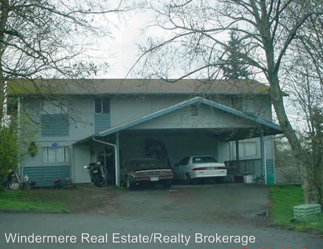 Primary Photo - 3 br, 1.5 bath House - 6110 Pebble Pl. #B