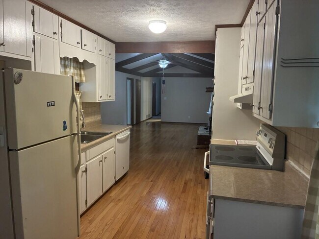 Foto del edificio - 5346 Orchard Pl