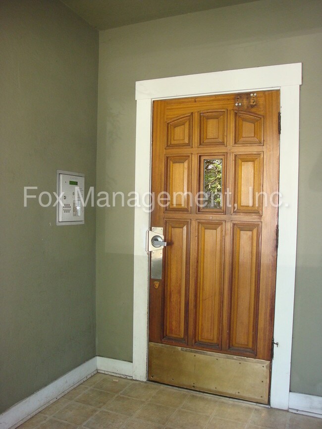 Foto del edificio - 2256 NW Overton St