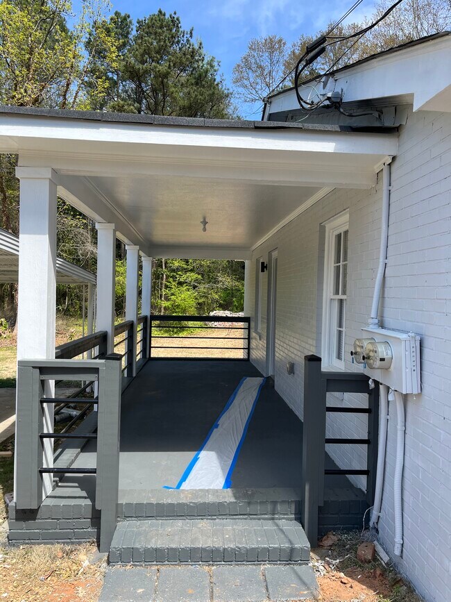 Entrance - 5743 Old Gordon Rd
