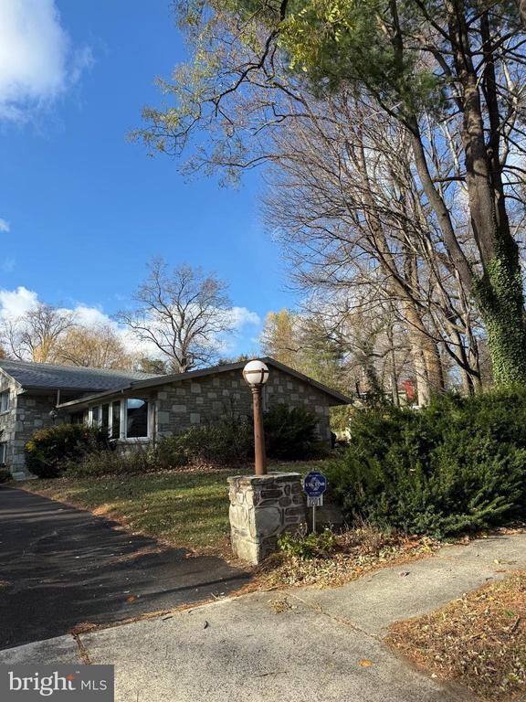 Building Photo - 7201 Orwell Rd