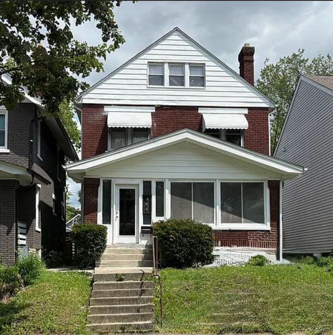 Building Photo - 944 S Ohio Ave