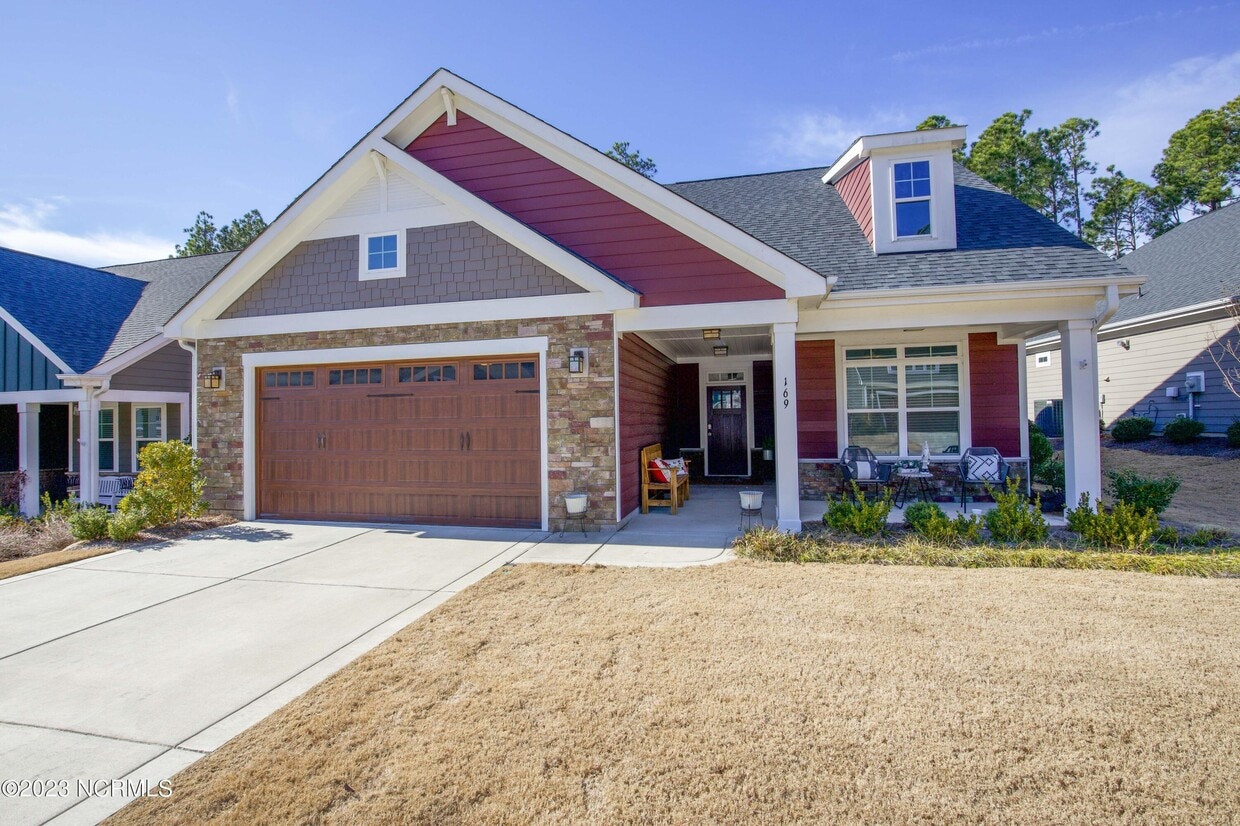 169 Holly Springs Ct, Southern Pines, NC 28387 House Rental in