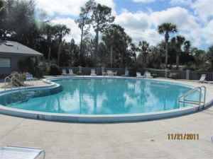Piscina comunitaria - 200 Lemon Tree Ln
