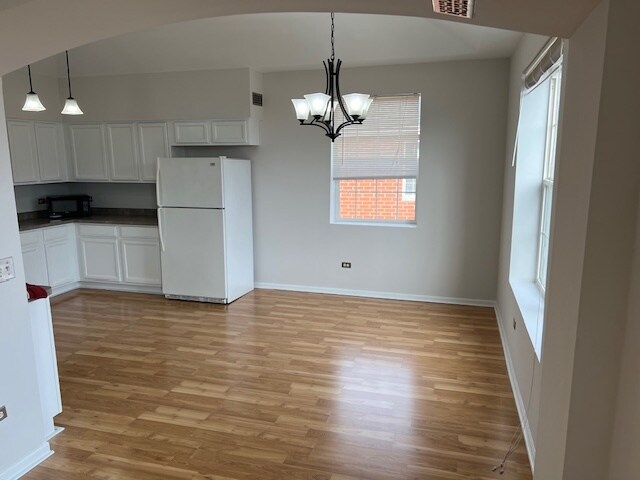 Foto del edificio - 16650 Liberty Cir