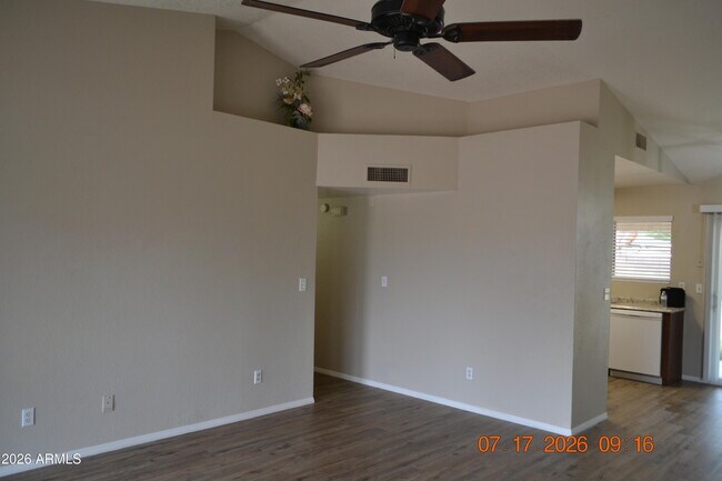 Building Photo - 2247 S Arizona Rd