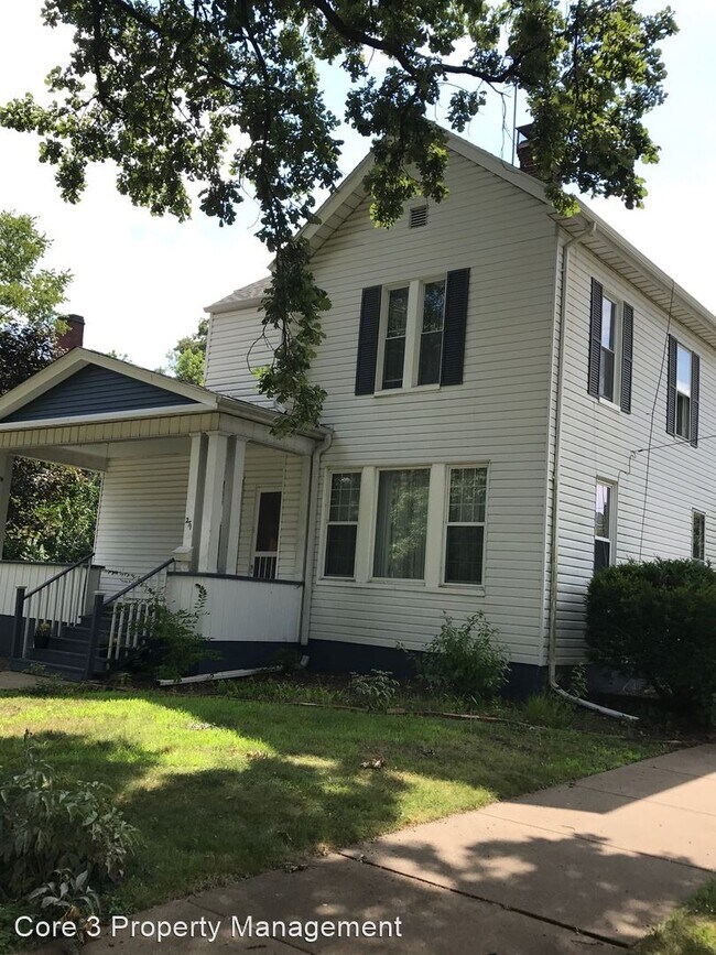 Building Photo - 4 br, 2 bath House - 271 NE Randolph