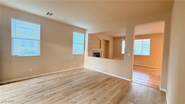 Foto del edificio - 316 Sonoma Valley St