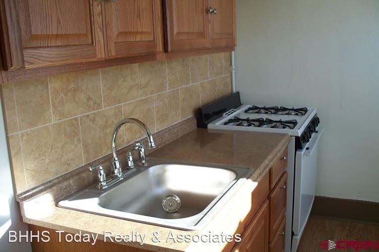 Primary Photo - 137 W Tomichi Ave