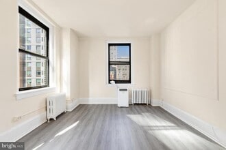 Building Photo - 1324 Locust St