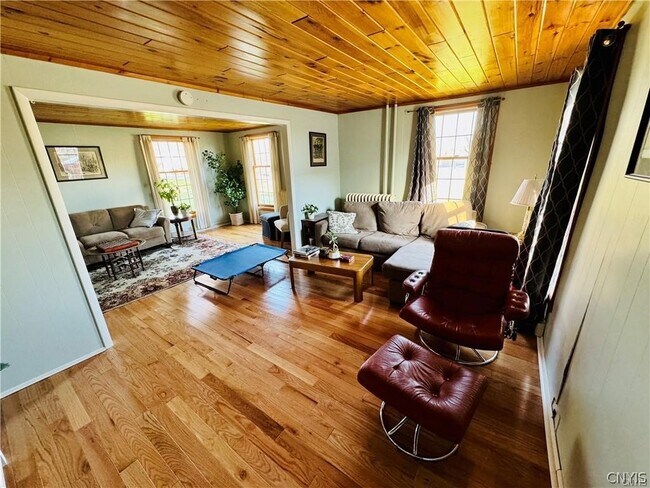 Foto del edificio - 214 S Broad St