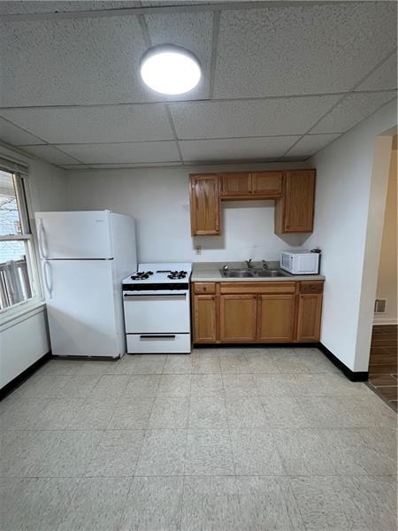 Foto del edificio - 656 Glenwood Ave