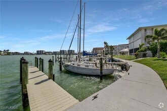 Building Photo - 354 Harbour Dr