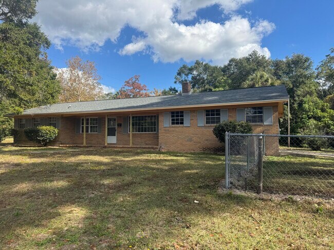 Foto del edificio - 697 Green St