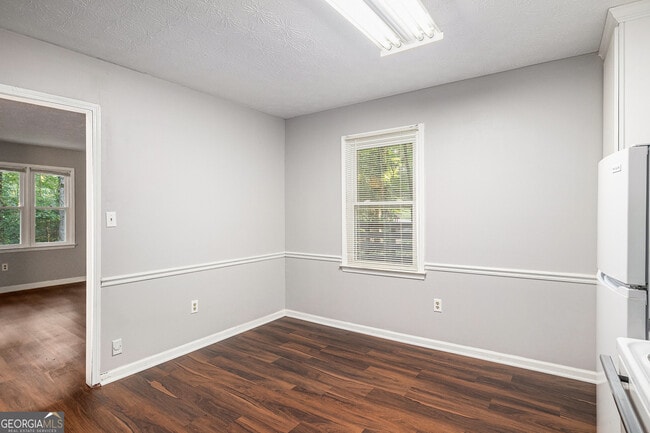 Foto del edificio - 147 Park Ridge Dr