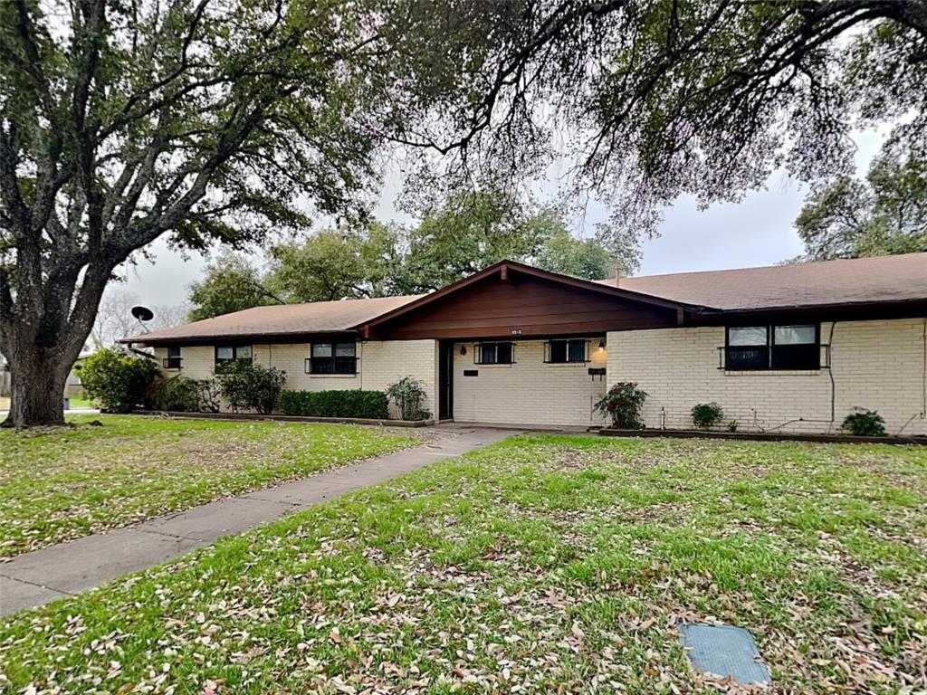 Primary Photo - 8518 Putnam Dr
