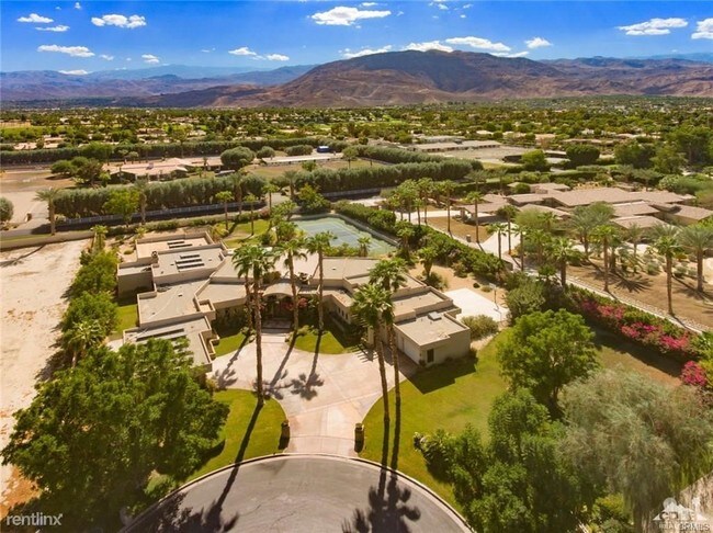Foto del edificio - 5 br, 5 bath House - 1 Shakespear Ct