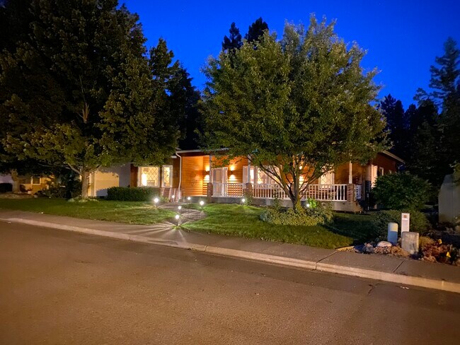 Foto del edificio - 509 S Shore Pines Rd