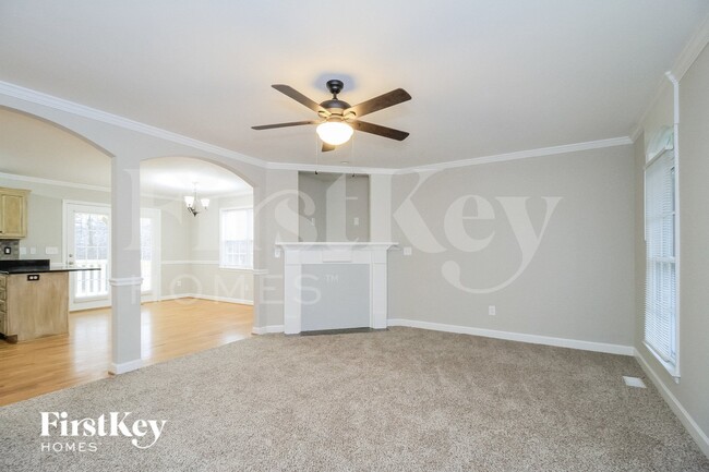 Building Photo - 4025 Lofter Ct