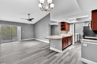 Building Photo - 5654 Rock Island Rd