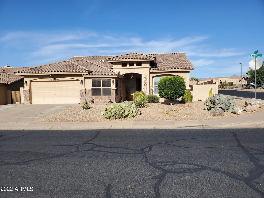 Primary Photo - 11461 S Santa Fe Ln