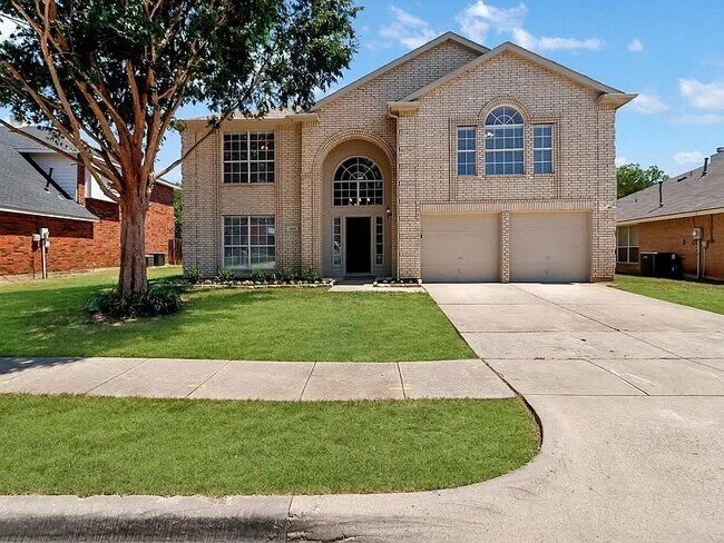 Foto del edificio - 4729 Woodhaven Ln, Haltom City, TX 76137