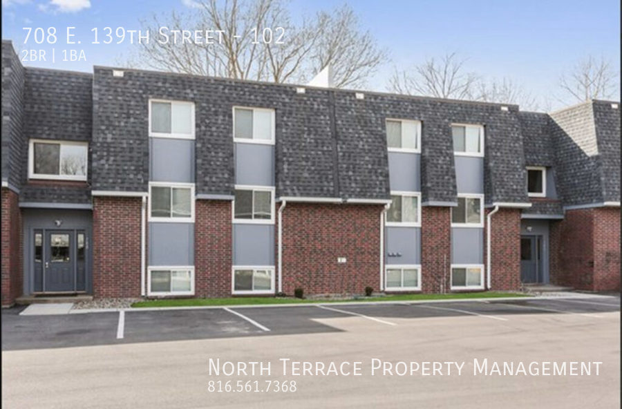 Primary Photo - Renovated 2BR in South KCMO with Patio