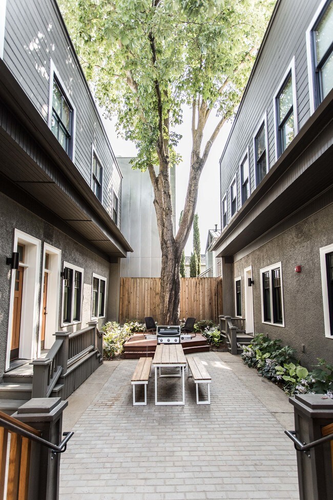 Foto del edificio - Fairmount Apartments