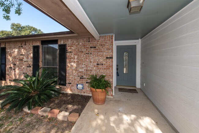 Foto del edificio - 17618 Autumn Trails Ln