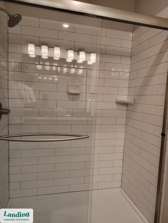 Building Photo - 120 SW 148th Dr