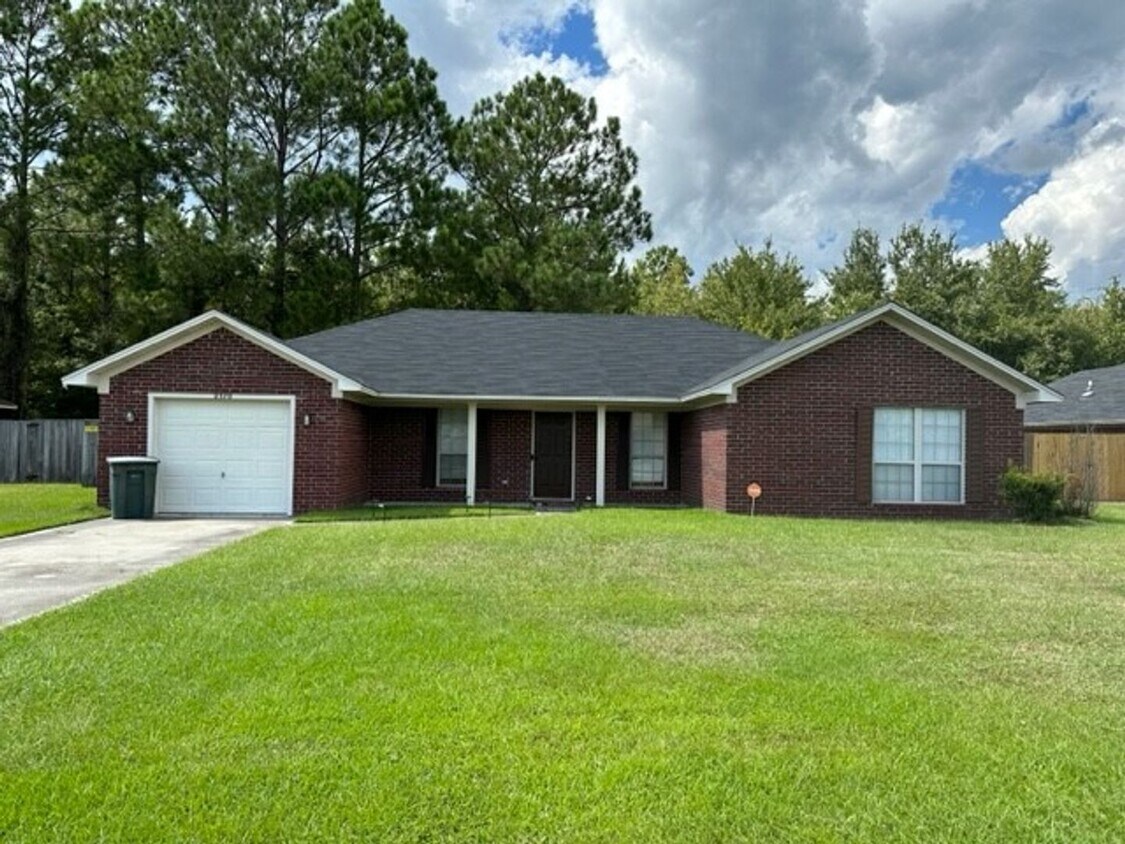 2370 Rowe St, Hinesville, GA 31313 House Rental in Hinesville, GA