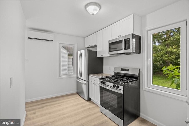 Foto del edificio - 318 Essex Ave